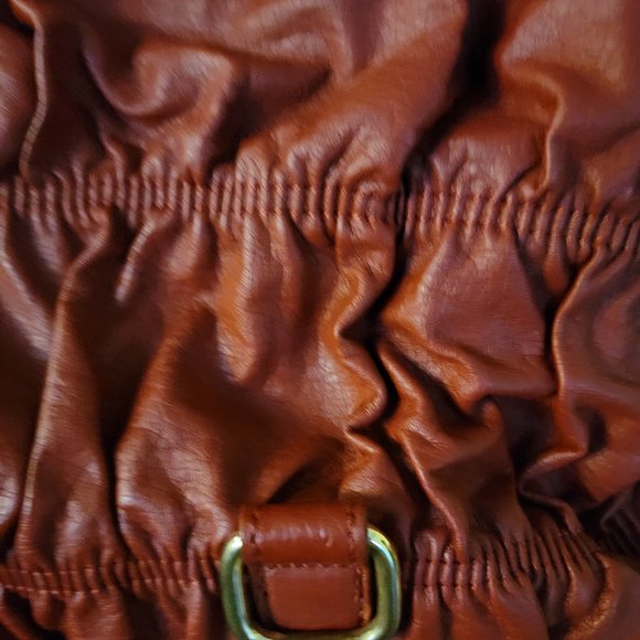 JM Collection New York RED Leather Bag - Picture 4 of 16